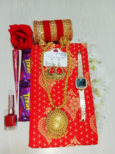 আকর্ষণীয় শাড়ী গিফট কম্ব সেট_img_3
