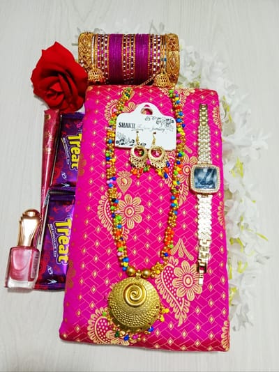 আকর্ষণীয় শাড়ী গিফট কম্ব সেট_img_4