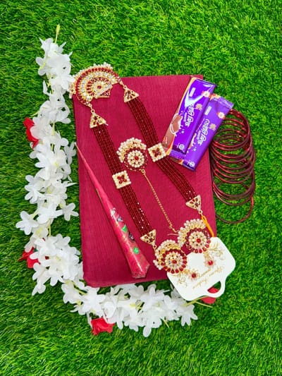 আকর্ষণীয় শাড়ী গিফট কম্ব সেট_img_7