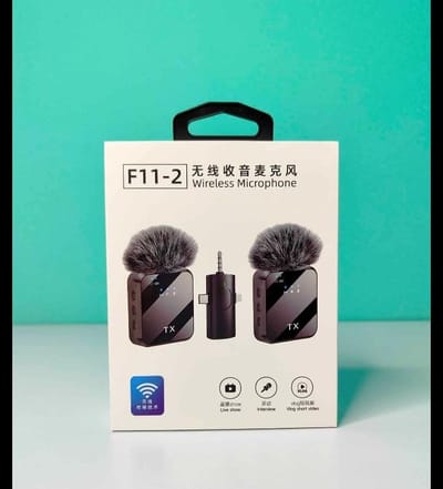 F11-2 Wireless Microphone Connector 3 in 1 Hands Free Reporting Wireless Lapel Microphone for Mobile Phone Street Interview_img_1