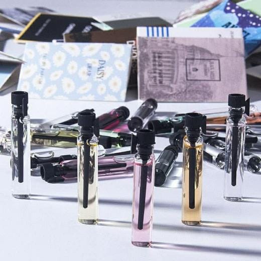 Card Perfumes (2ml)