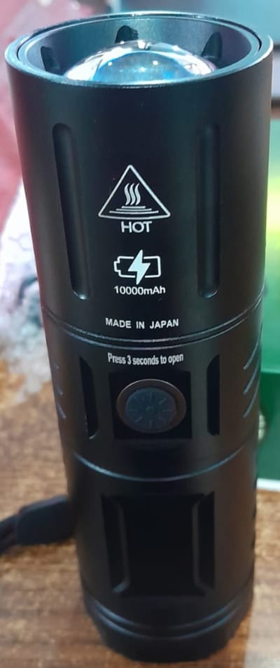 Strong Light Lamp T40 LED Flashlight USB Rechargeable Ultra-Bright Torch High Power Lantern Built-in Lithium Batteries_img_2